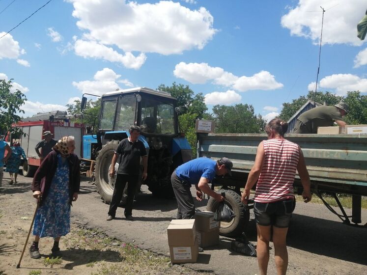 Жителям Херсонської області надійшов гуманітарний вантаж від проєкту "Рятуємо життя"