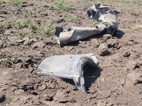 За несколько часов до удара по Измаильскому району российскую ракету сбили под Одессой, на фото ее обломки