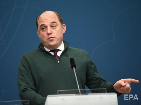 Самолеты-разведчики Великобритании могут помочь с экспортом зерна из Украины – Уоллес