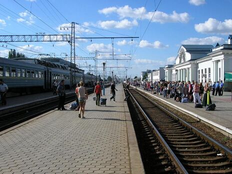 Оккупанты с 1 июля планируют запустить поезд из оккупированного Крыма в Мелитополь. Мэр назвал причину