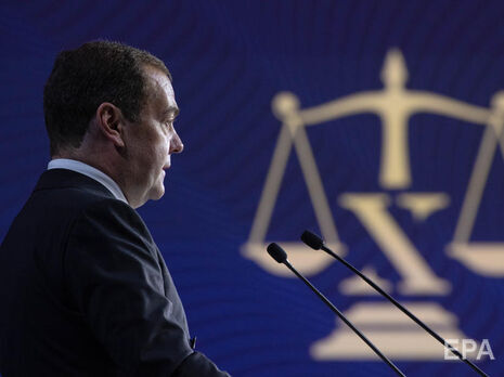В ответ на санкции у государства возникает право на индивидуальную и коллективную самооборону, утверждает Медведев