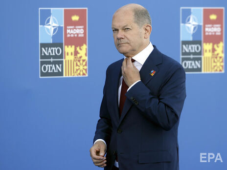 Шольц: Путин принял решение напасть на Украину не меньше чем за год до него