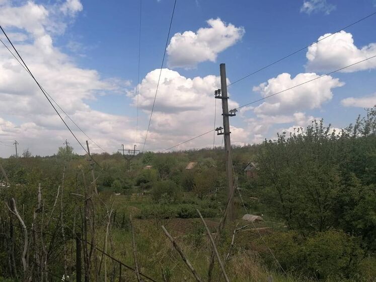 Енергетики разом із ЗСУ повернули світло 20 тис. жителів Донбасу