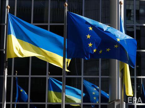 ЕС может выделить более €500 млрд на послевоенное восстановление Украины – Bloomberg