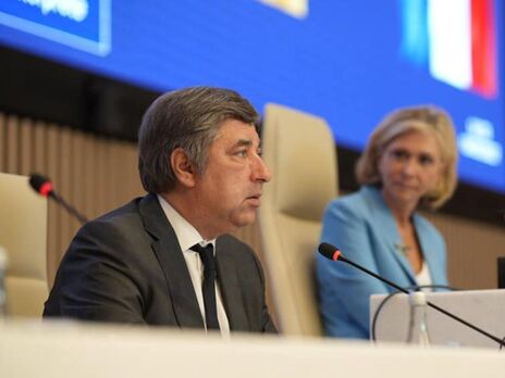 Россияне были очень активными во Франции, а сейчас сидят, как мыши под веником – посол