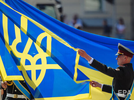 Подоляк про символіку окупантів: В Україні ніколи не буде общипаної російської 