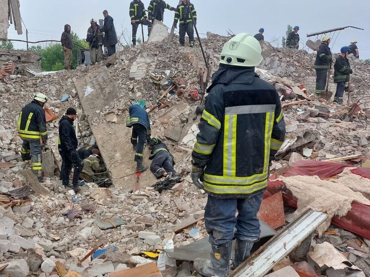 В Часовом Яру обнаружены тела 24 погибших в результате ракетного удара оккупантов, спасено девять человек &ndash; ГСЧС