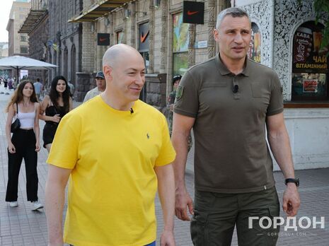 Кличко: Колись думав, що 50 років – це вже час готуватися до землі. На свій день народження підтягнувся 50 разів, заліз на п'ятитисячник на Кавказі