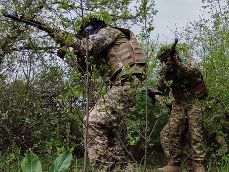 Міноборони Великобританії показало відео з навчаннями українських військових