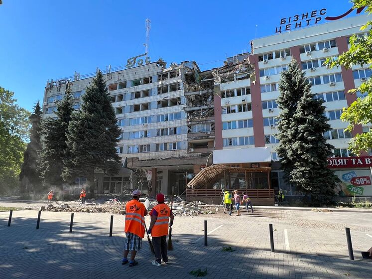 Оккупанты выпустили по Николаеву девять ракет из комплекса С-300, ранен один человек – ОВА