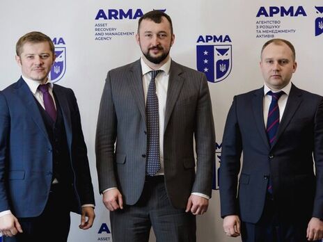 Слева направо: председатель АРМА Виталий Сигидин и его заместители Владимир Павленко и Филипп Пронин