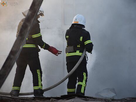 В Николаеве ночью прогремело около 10 мощных взрывов – мэр