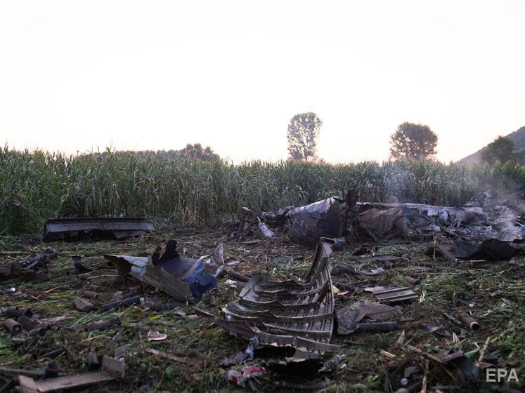 В Греции разбился украинский самолет Ан-12, экипаж состоял из восьми украинцев – МИД Украины