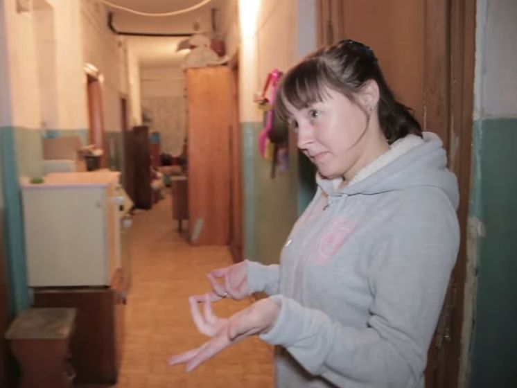Жители аварийного дома в Уфе записали Mannequin Challenge в ответ депутатам Госдумы. Видео