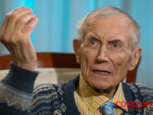 Коротич и Драч вступились за Евтушенко: Слух, что 