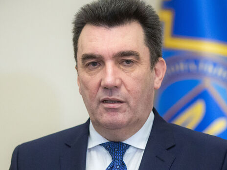 Данилов ожидает, что другие владельцы СМИ последуют примеру Ахметова