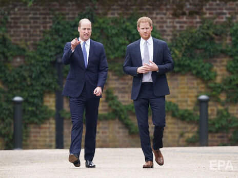 BBC выплатит свыше $200 тыс. бывшей няне принца Уильяма и его брата Гарри за ложные заявления о ее романе с принцем Чарльзом