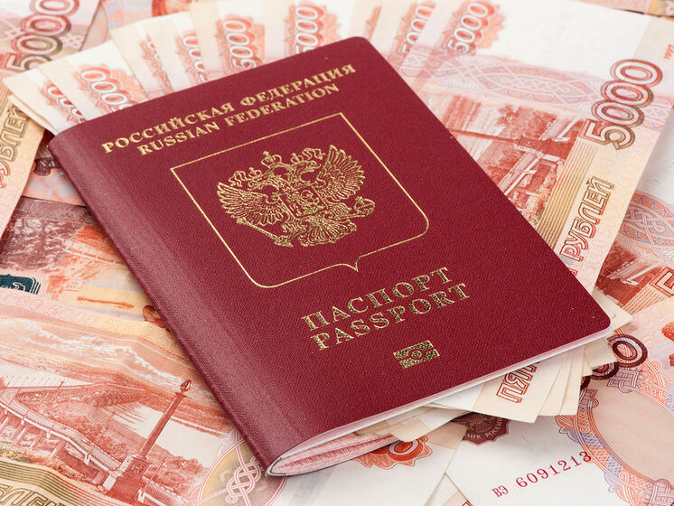 В Херсоне оккупанты заставляют предпринимателей получать российские паспорта – ОГА