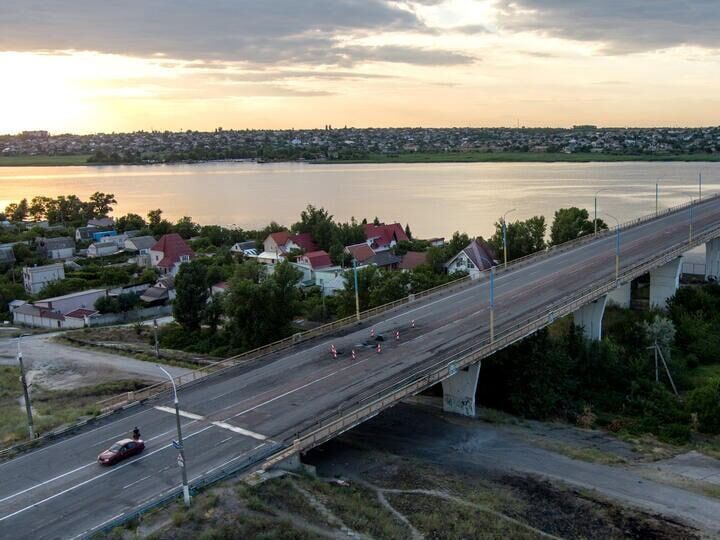 "Це тільки початок". Ще два мости, крім Антонівського, перебувають під вогневим контролем ЗСУ у Херсонській області