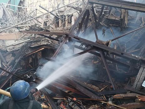 В Чугуеве под завалами разрушенного оккупантами Дома культуры нашли вторую жертву – глава обладминистрации