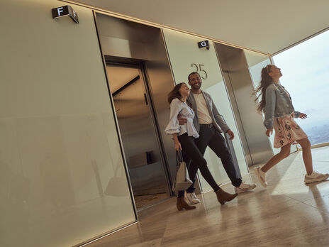 Найбільший виробник ліфтів Otis іде з Росії