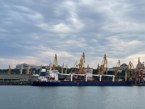 В морских портах Украины застряли 68 судов с 1,2 млн тонн грузов, большинство – с продовольствием – АМПУ