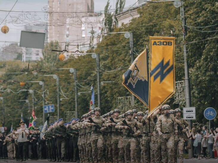 "Недоімперія шукає пояснення для своїх воєнних злочинів". "Азов" відповів на оголошення "терористами" судом у РФ