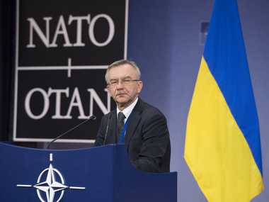 НАТО обсудит возможность новых санкций против России