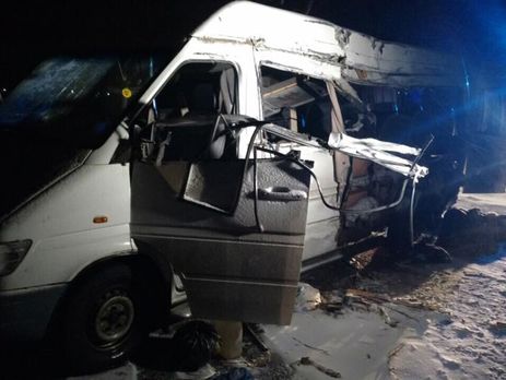 Госслужба по ЧС: ДТП в Днепропетровской области унесло жизни пятерых человек