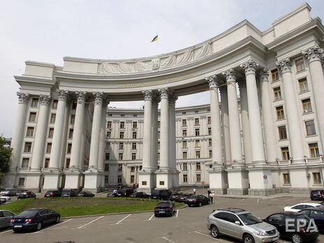 У МЗС України закликали утриматися від дій, що загрожують цивільним