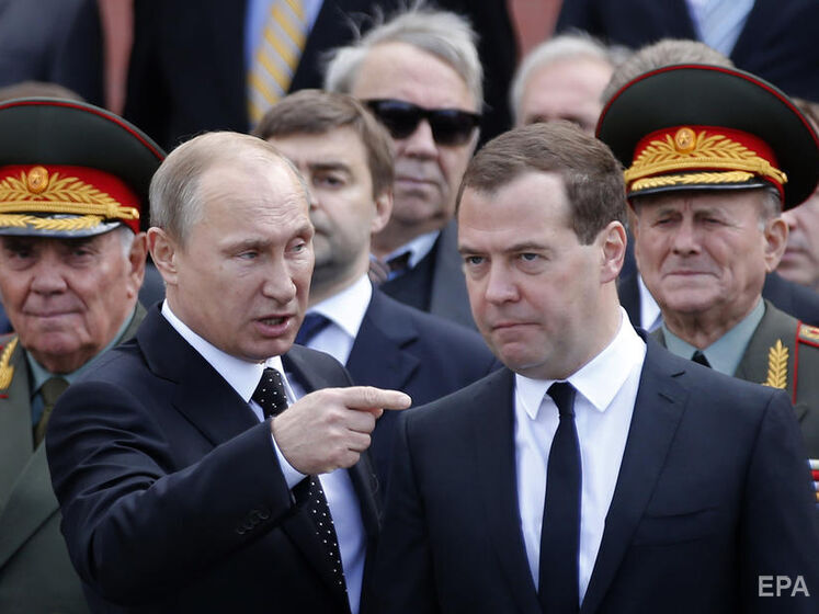 Пономарьов: Багато людей підозрювали, що Путін Медведєва тихенько потрахує в куточку. Але я свічки не тримав