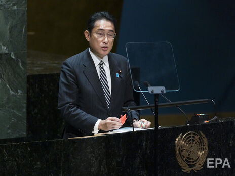 Прем'єр Японії провів кадрові перестановки в уряді
