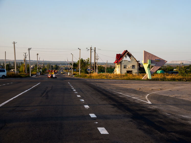 В Донецкой области вводят особый режим въезда, выезда и движения транспорта