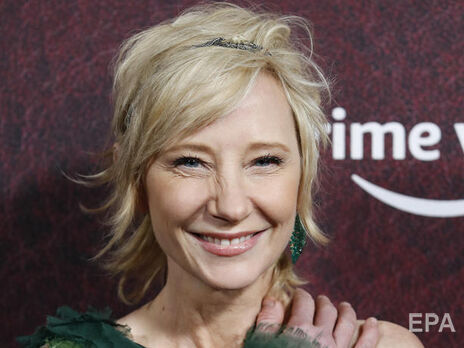 В США спустя неделю после ДТП скончалась 53-летняя американская актриса Энн Хеч