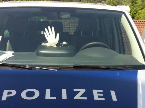Полиция Вены догнала беглецов, отмечают СМИ
