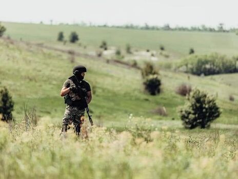 На Донбасі тривають активні бої
