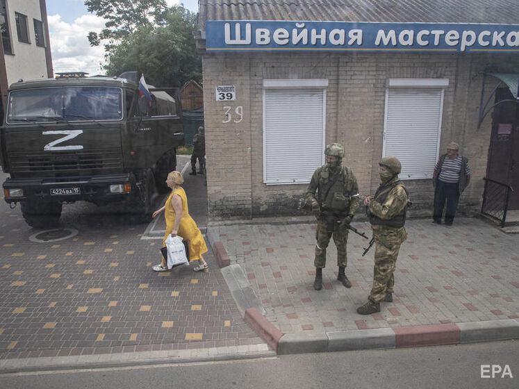 Російські військові почали вивозити свої сім'ї з Мелітополя – мер