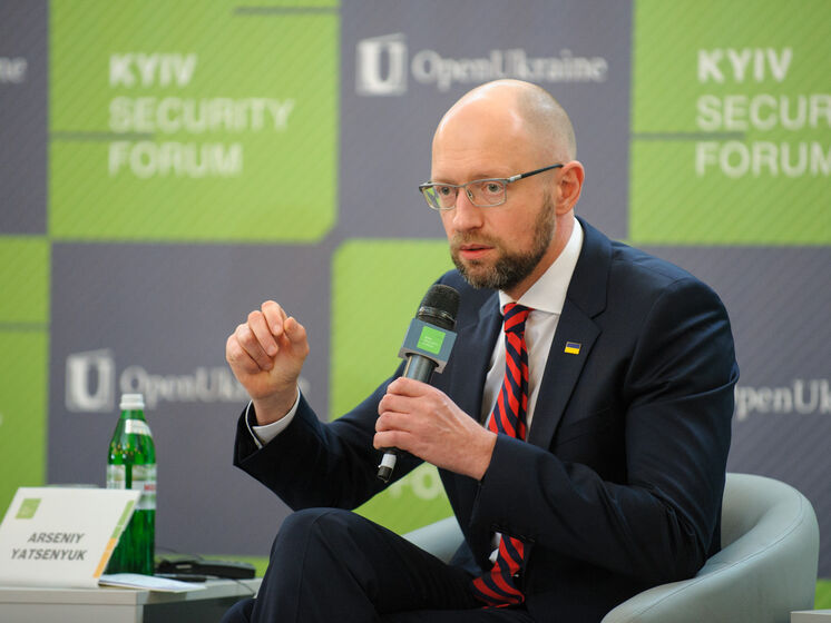 Яценюк: Россия превращает ЗАЭС в точку террористических атак против мира. Войска РФ должны быть выведены из Украины