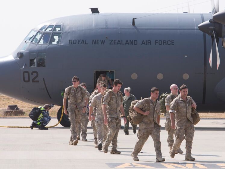 Нова Зеландія продовжить тренування українських військових у Великобританії – Резніков