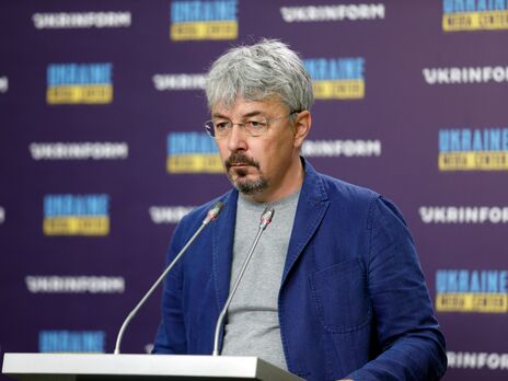 Ткаченко: Отказ от советского наследия должен происходить прозрачно, с обсуждением экспертами и с учетом нюансов регионов