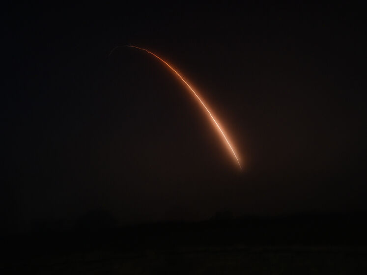 США провели испытания ракеты большой дальности, способной нести ядерный боезаряд