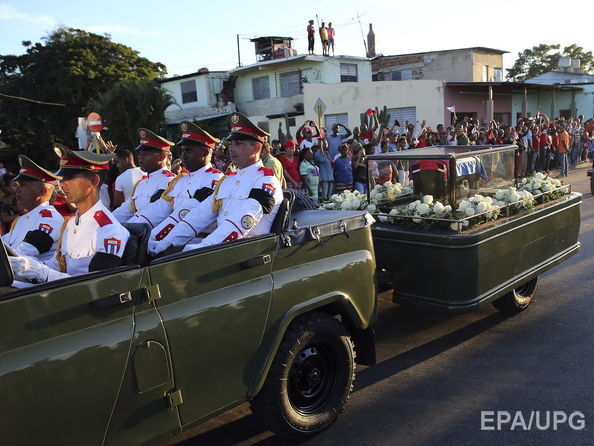 На Кубе похоронили Кастро