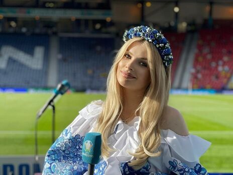 Жена футболиста Зинченко приехала из Великобритании в Украину и обратилась к ВСУ
