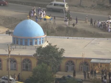 В мечети в Кабуле прогремел взрыв, погибло более 20 человек