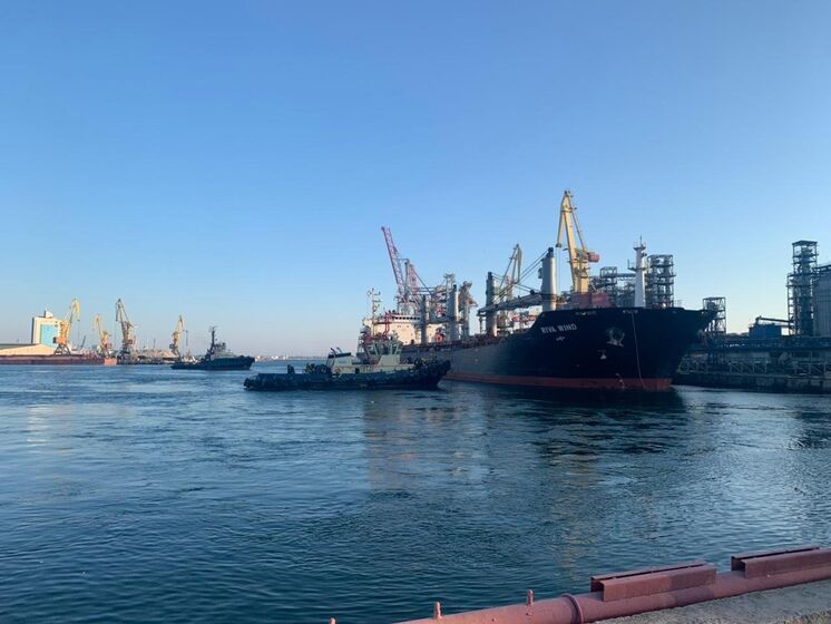 Из порта Черноморска вышло еще два судна с продовольствием – минобороны Турции