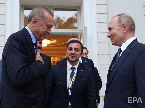 Туреччина подвоїла імпорт російської нафти після вторгнення РФ в Україну – Reuters