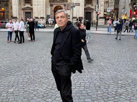 Невзоров: Путін – окупант-невдаха. Регулярно дістаючи по військовій морді, він намагається врятувати ситуацію знущанням із полонених захисників Маріуполя