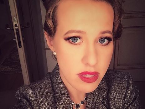 Собчак впервые вышла с новорожденным сыном на улицу