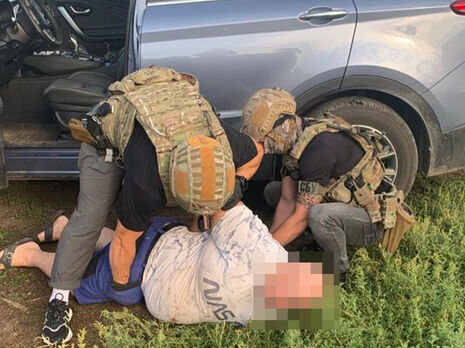 Правоохоронці затримали коригувальника у Миколаївській області, він передавав окупантам інформацію про позиції ЗСУ та HIMARS