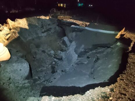 В результате ночных ударов по Харькову повреждены историческое здание и школа в центре города – мэр